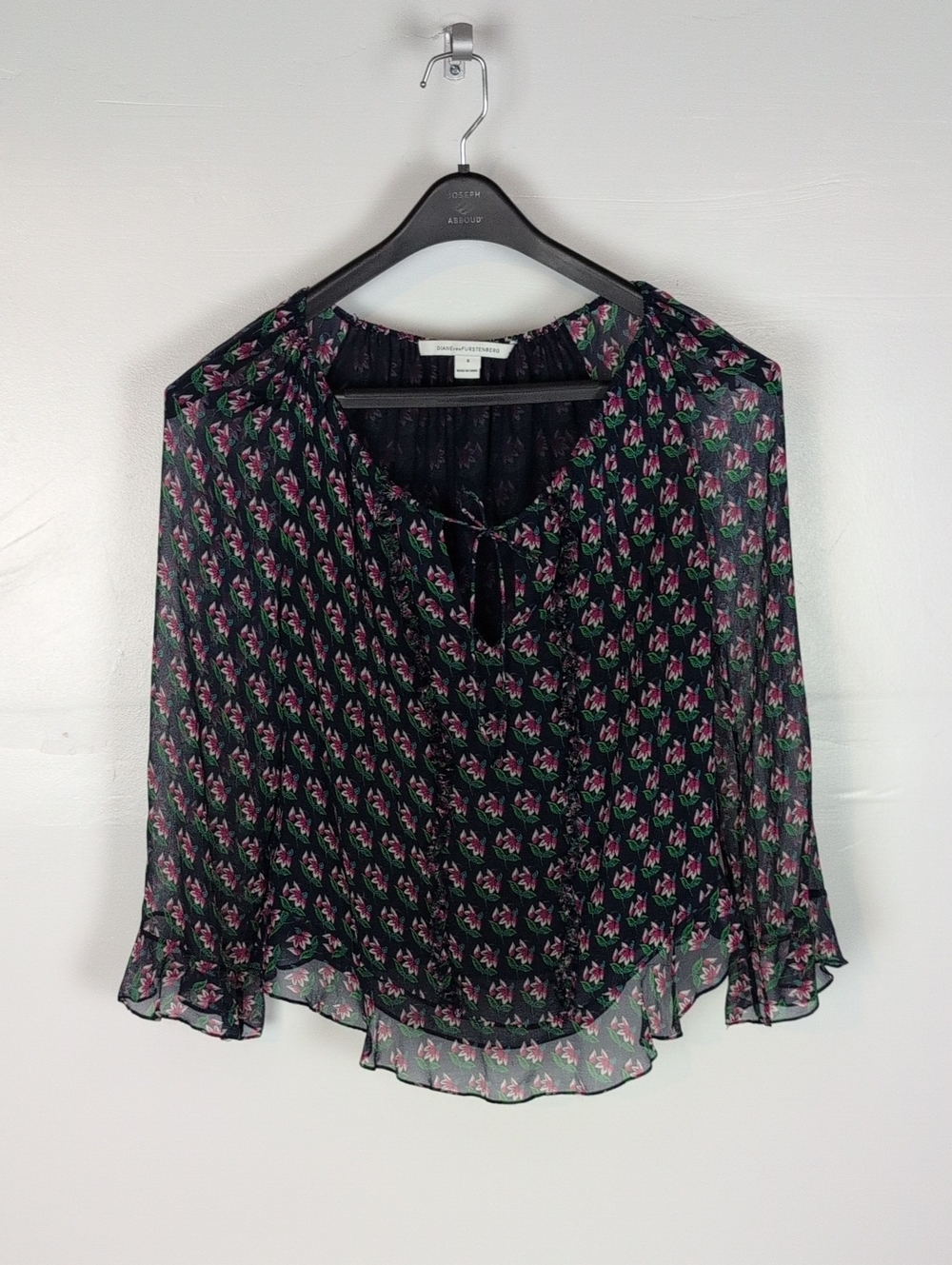 Diane von Furstenberg 100% Silk Sheer Blouse